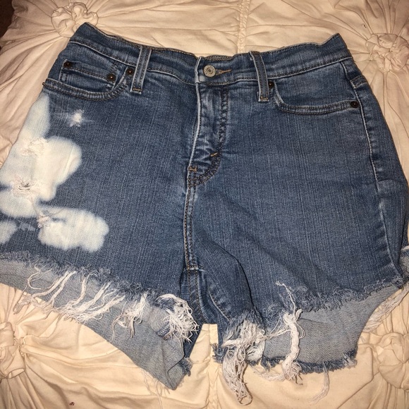 Levi's Pants - Levi Hand dyed shorts